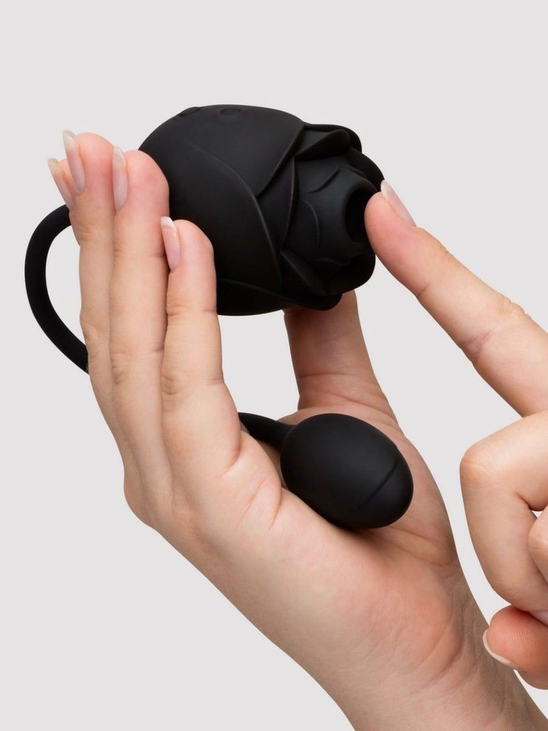 86910_a48957_black_002.jpg?quality=80&fit=bounds&height=&width=