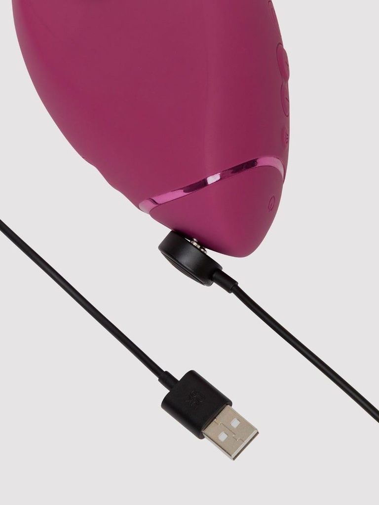 wmz-next-duo_dusky-pink-charging_edited.jpg?quality=80&fit=bounds&height=&width=