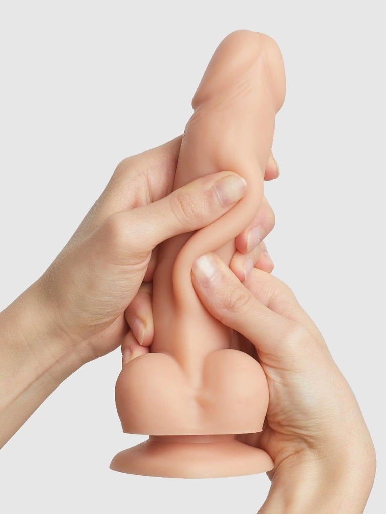 strap-on-me-gode-ventouse-realiste-sliding-skin-chair-rose-2.jpg?quality=80&fit=bounds&height=&width=