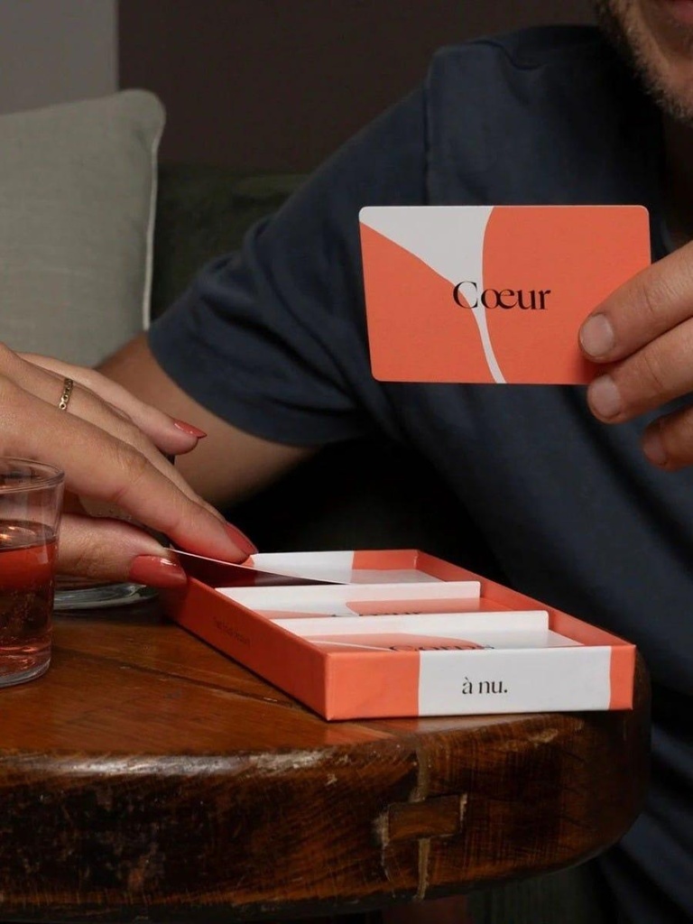 complices-a-nu-4.jpg?quality=80&fit=bounds&height=&width=